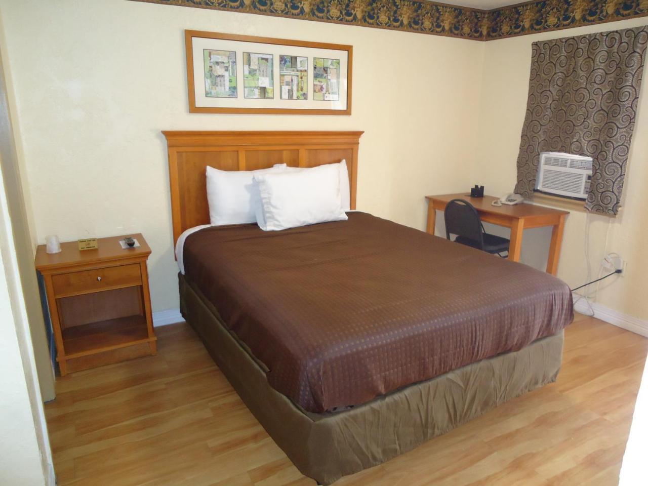 Budget Inn ลอว์ตัน ภายนอก รูปภาพ