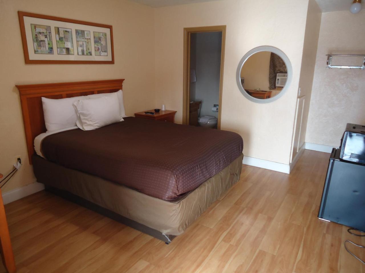 Budget Inn ลอว์ตัน ภายนอก รูปภาพ